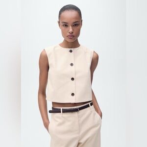 Mango Cotton Crop Top with Buttons